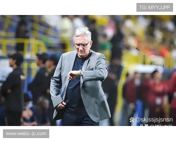 教练团队国际化：多支球队引进外籍教练组，战术理念融合面临挑战