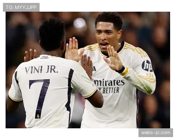 比赛第83分钟，维尼修斯与贝林厄姆因球权分配爆发激烈口角